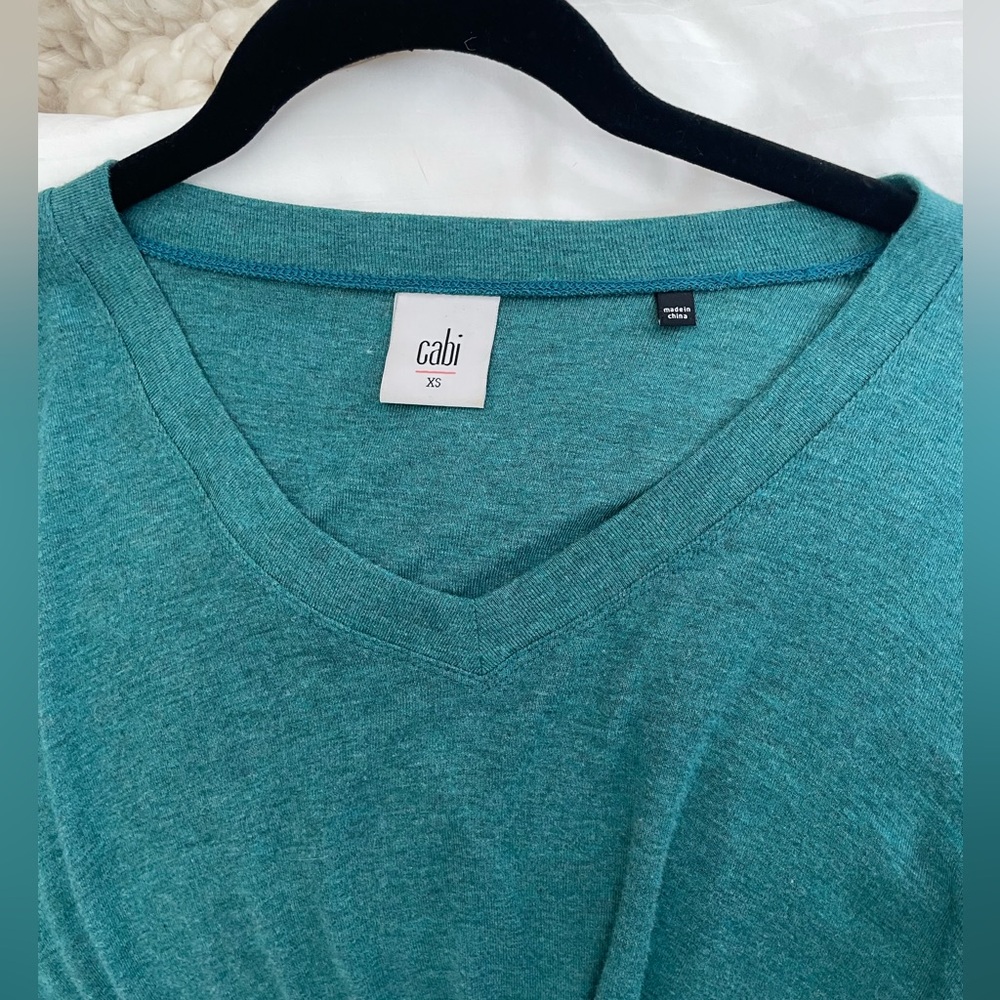 Cabi Serenity Tee Size XS Extra Small. Emerald green. Excellent!  💖 - Picture 4 of 4